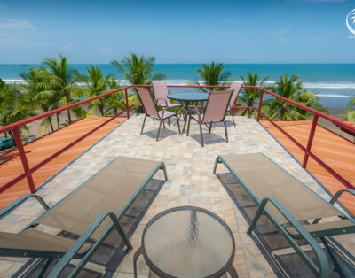 Condo in Jaco with rooftop Beachfront Bahia Azul 2C
